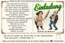 Die lustige Einladungskarte zur Silberhochzeit mit der Frau mit einem Nudelholz, die für Ordnung sorgt