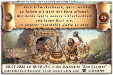 Die lustige Einladungskarte zur Silberhochzeit mit dem urzeitlichen Paar, das sich eine rustikale Feier wünscht
