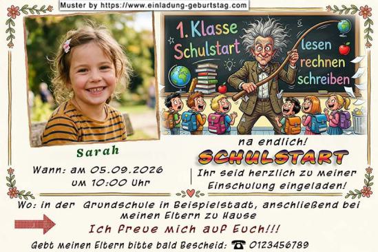 Die Einladung zur Einschulung mit dem Foto des Kindes, der zeigt, dass Schule Spaß machen kann.