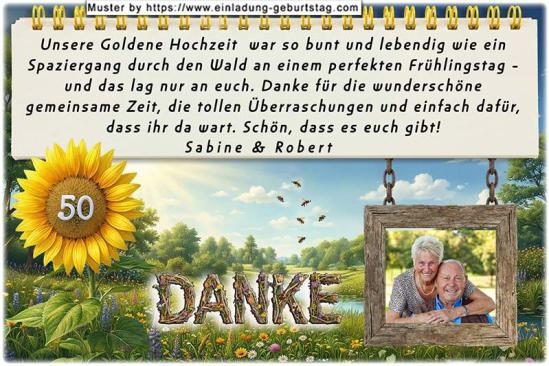 Die Danksagung zur Goldenen Hochzeit - Ihr Foto wird in den rustikalen Holzrahmen eingesetzt, der am Textfeld hängt. In eine Sonnenblume wird Ihre Jubiläumszahl gedruckt.